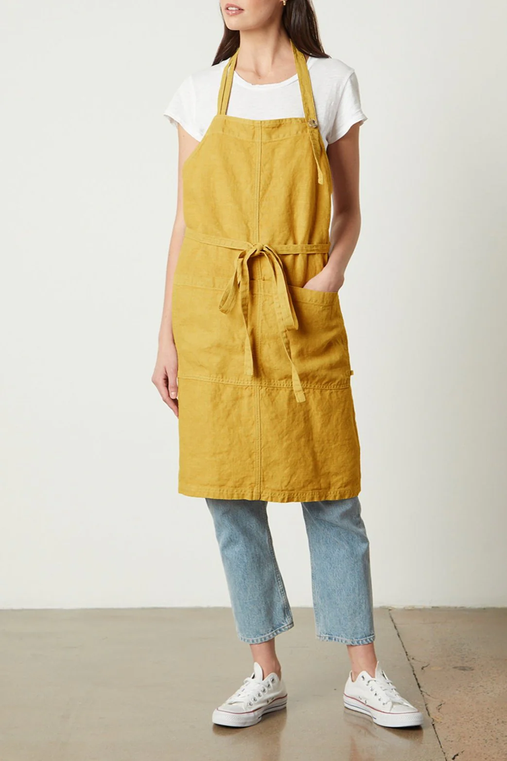 LINEN APRON