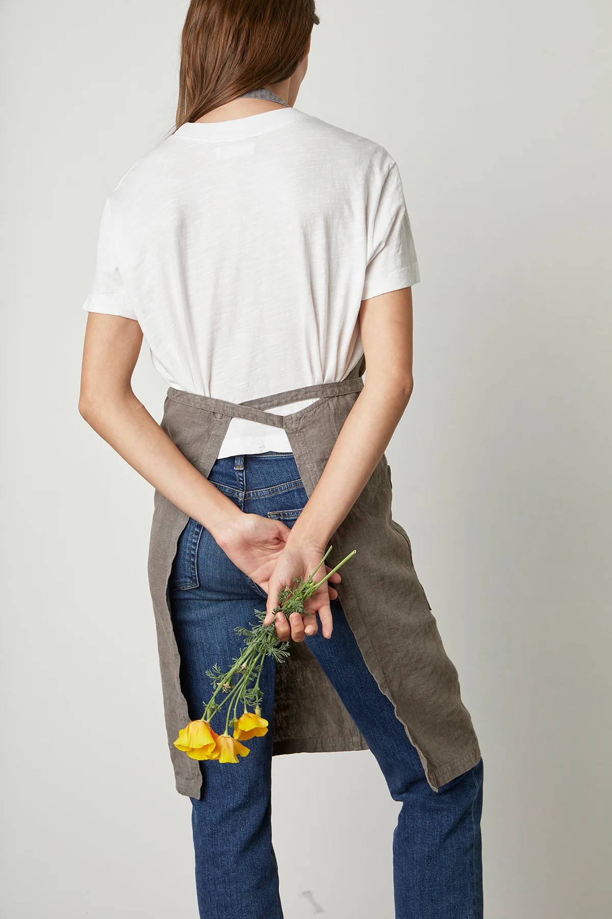 LINEN APRON