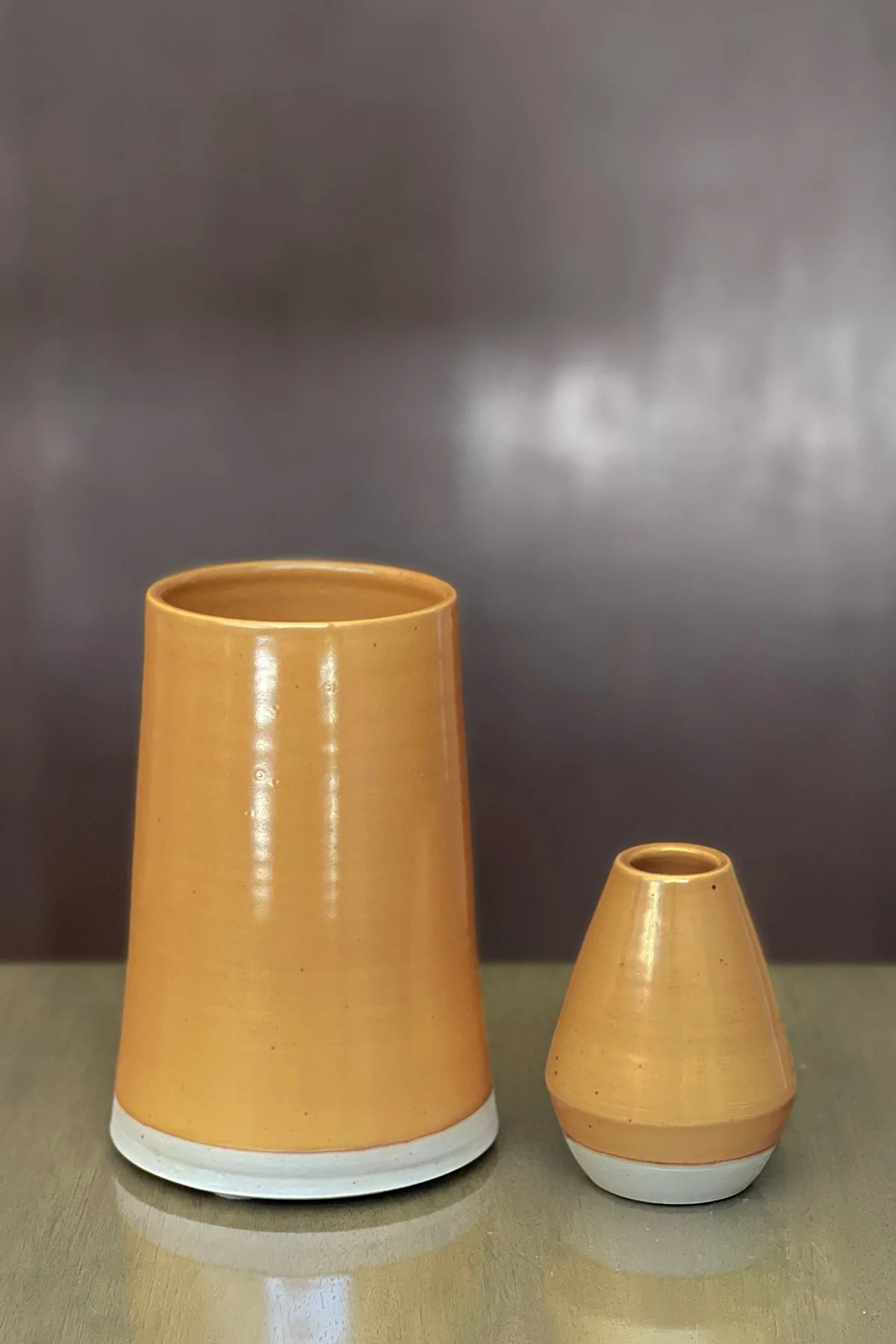 CERAMIC BUD VASE