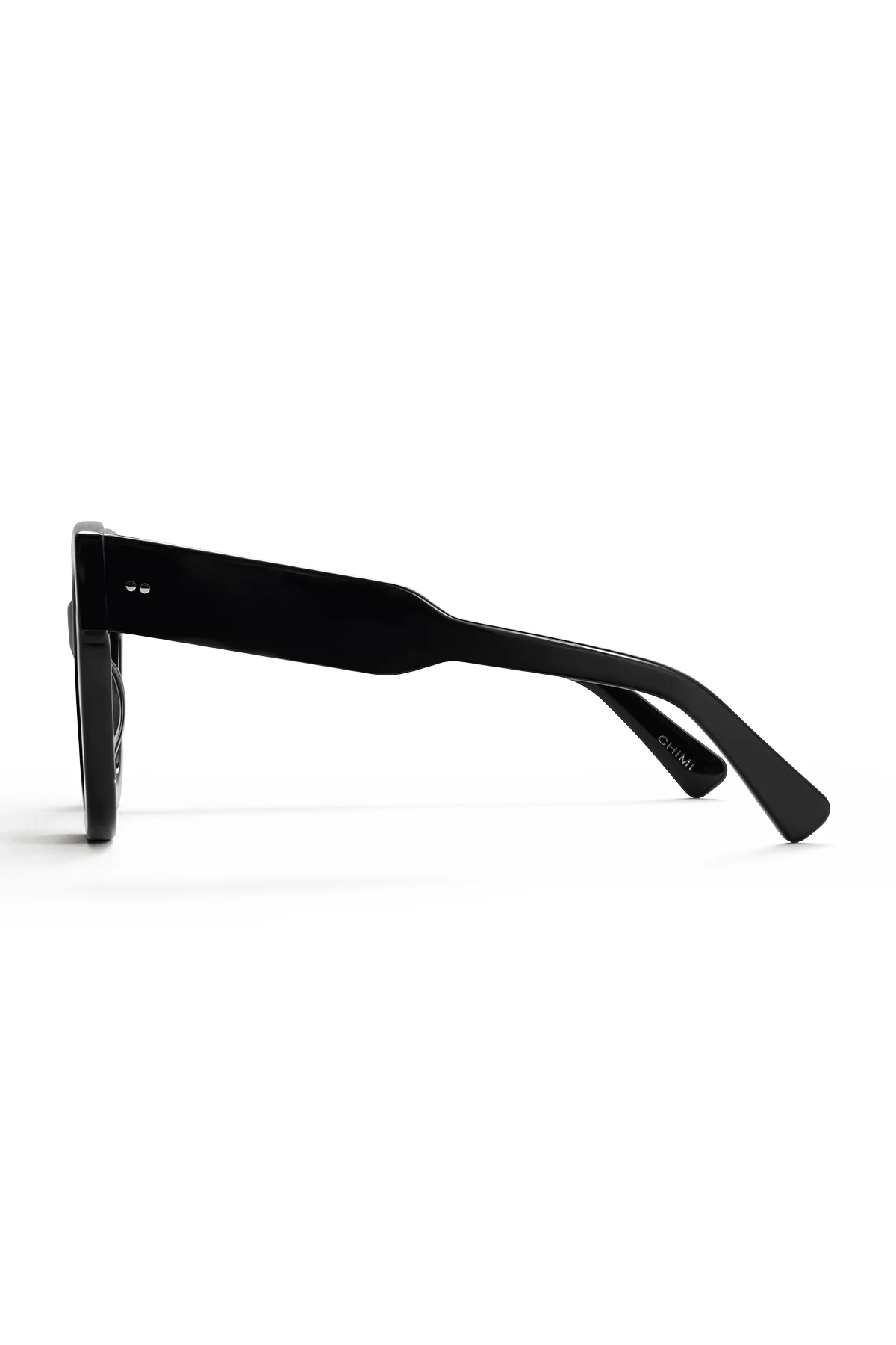 08 SUNGLASSES BY CHIMI