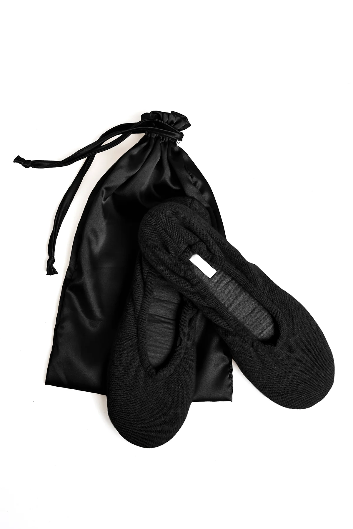 4289-cashmere-ballet-flat-slippers-by-skin-5.webp CASHMERE BALLET FLAT SLIPPERS BY SKIN