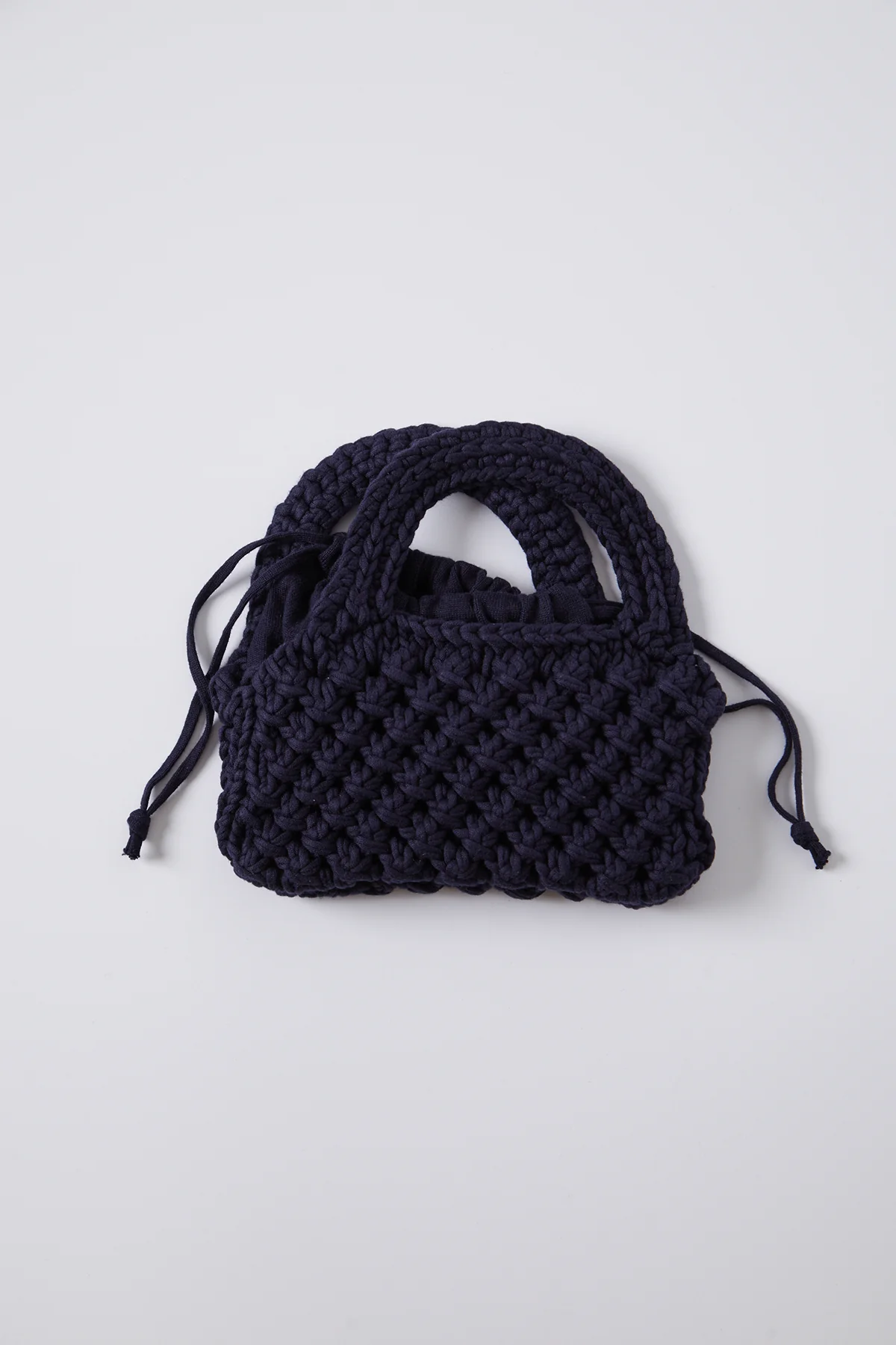 BENNIE CROCHET BAG