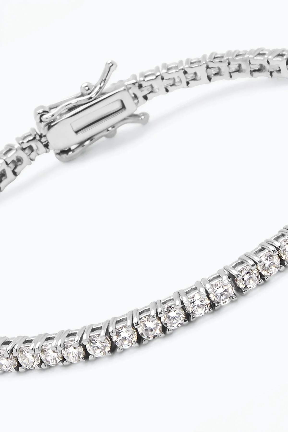 GLIMMER BRACELET BY PHYLLIS AND ROSIE