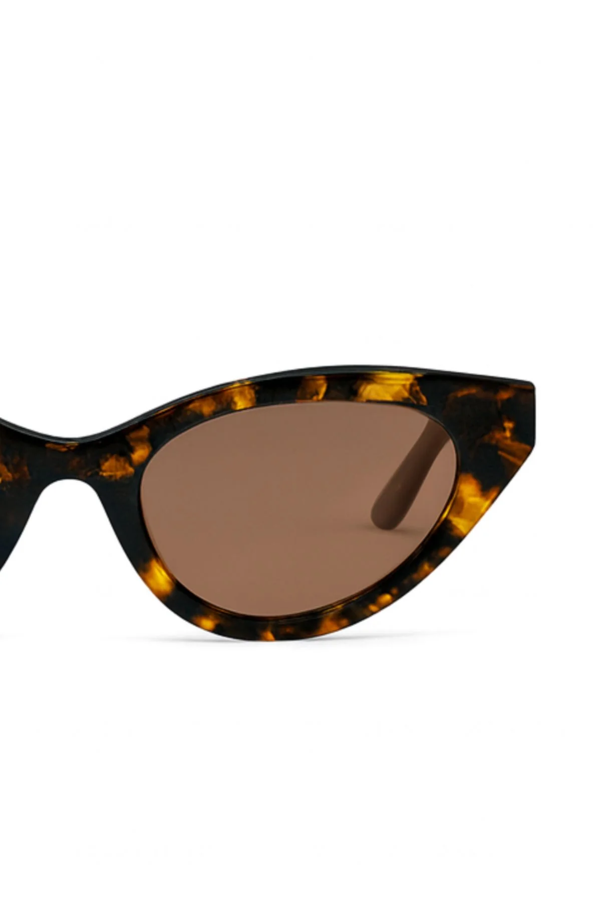 GIRLS TRIP SUNGLASSES BY ELEVENTH HOUR