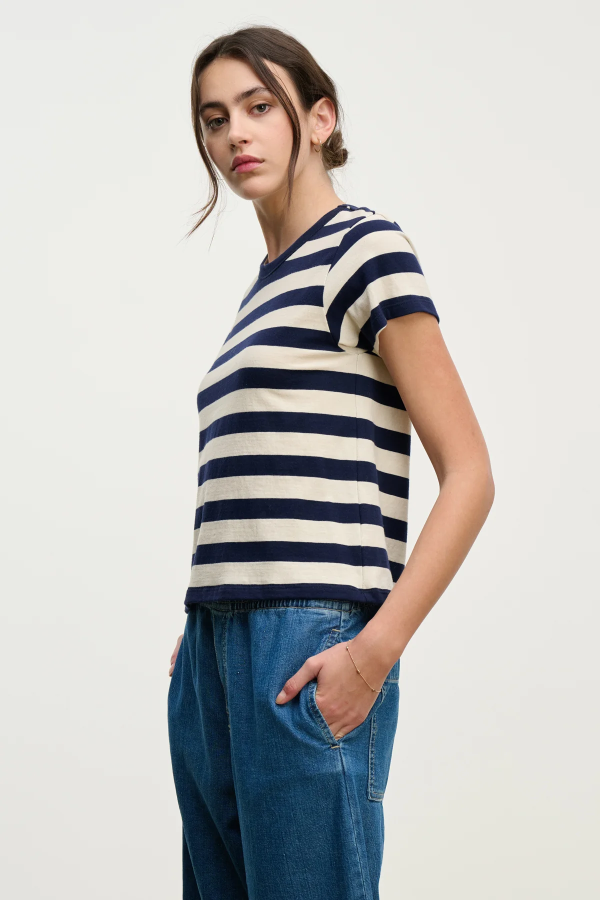 ANAIS TEE