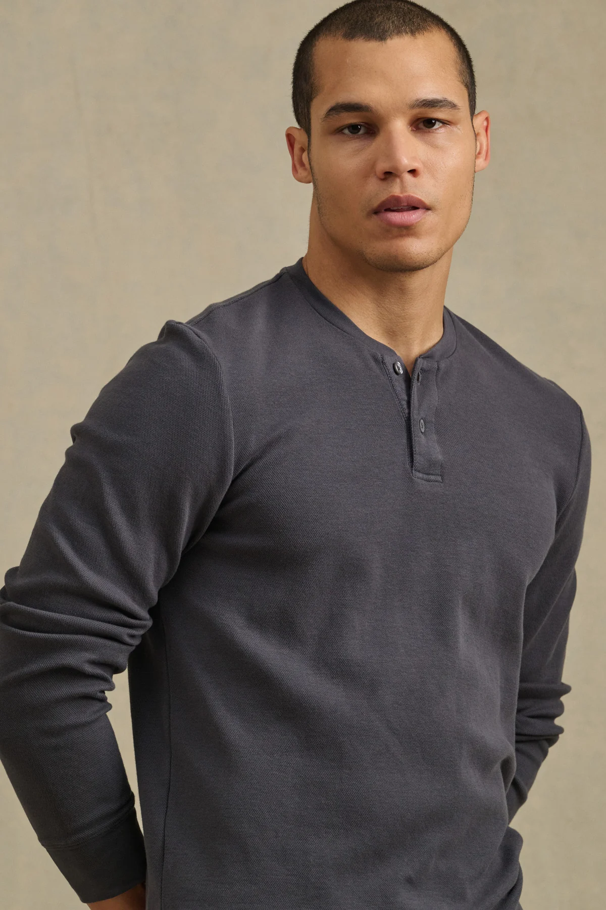 ARNOLD HENLEY