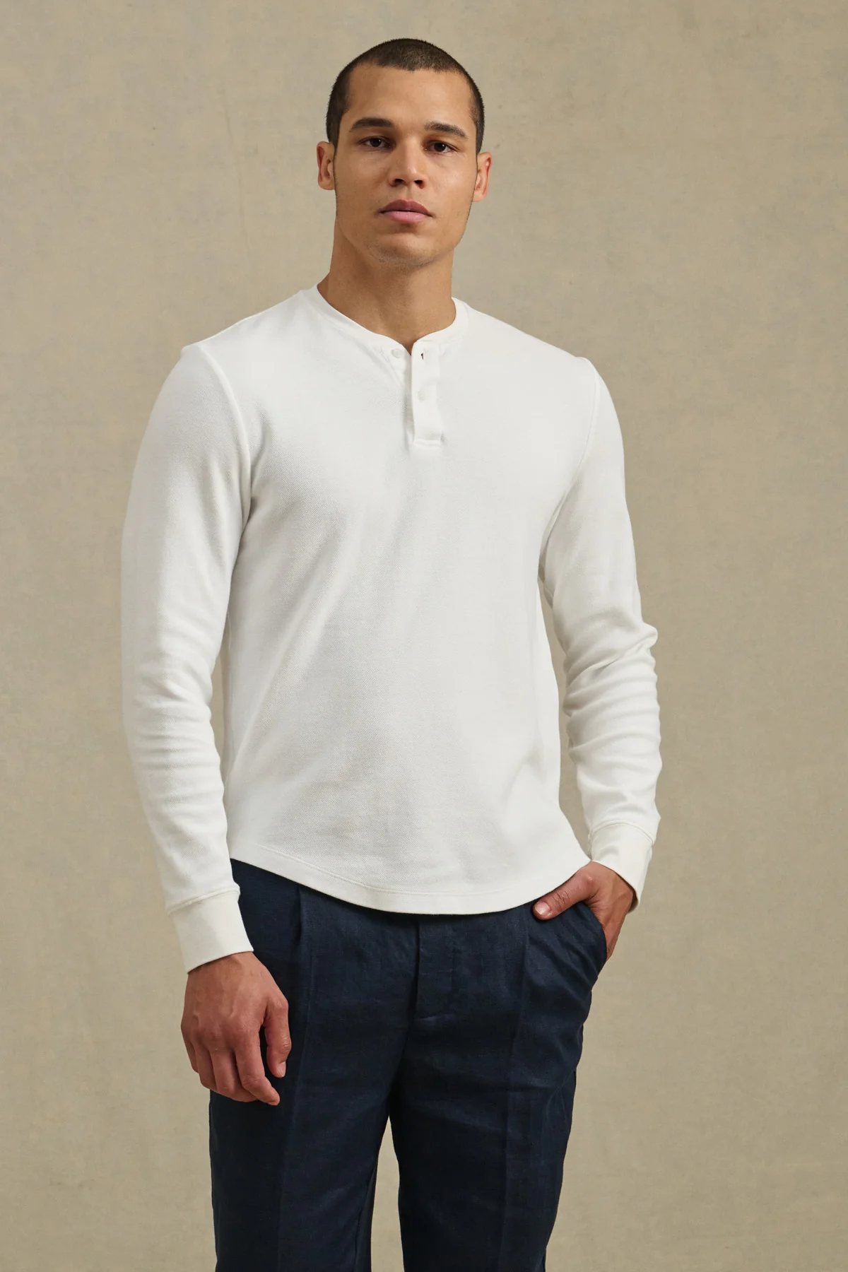 ARNOLD HENLEY