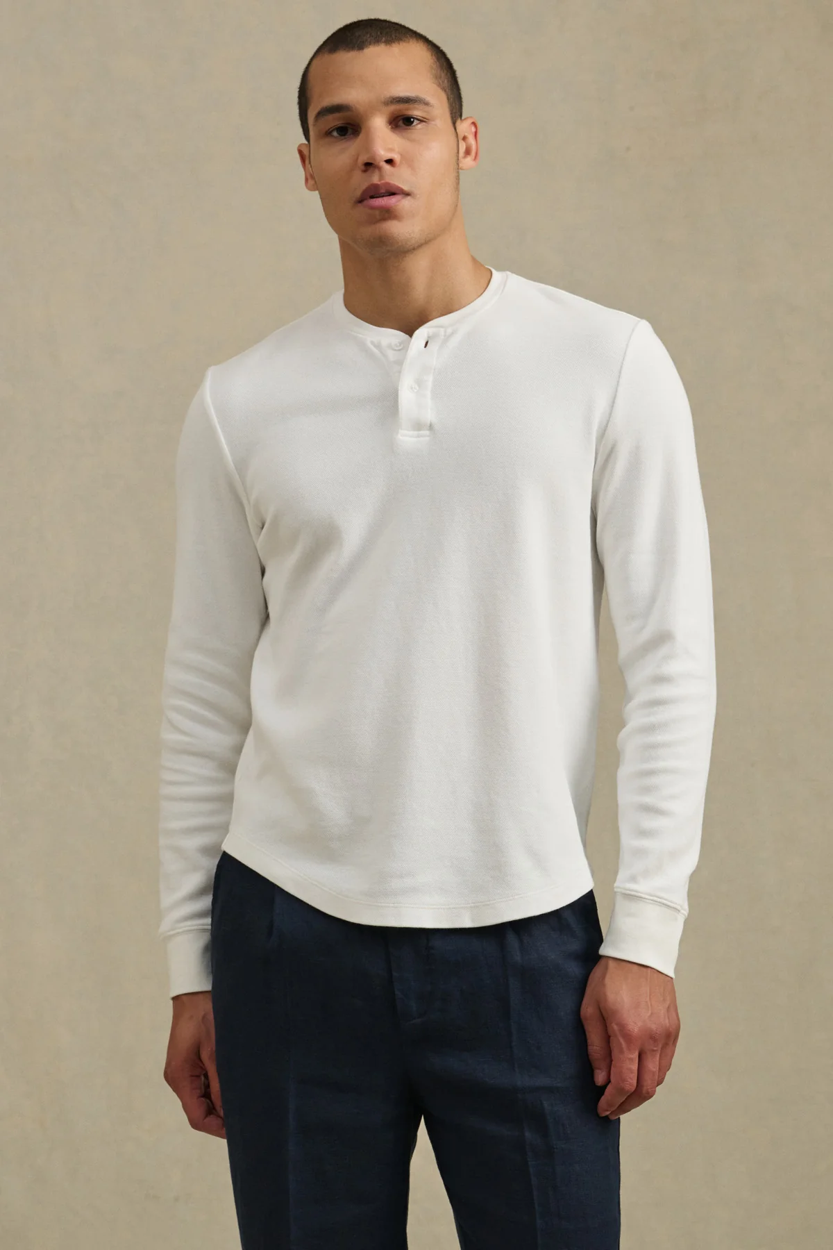 ARNOLD HENLEY