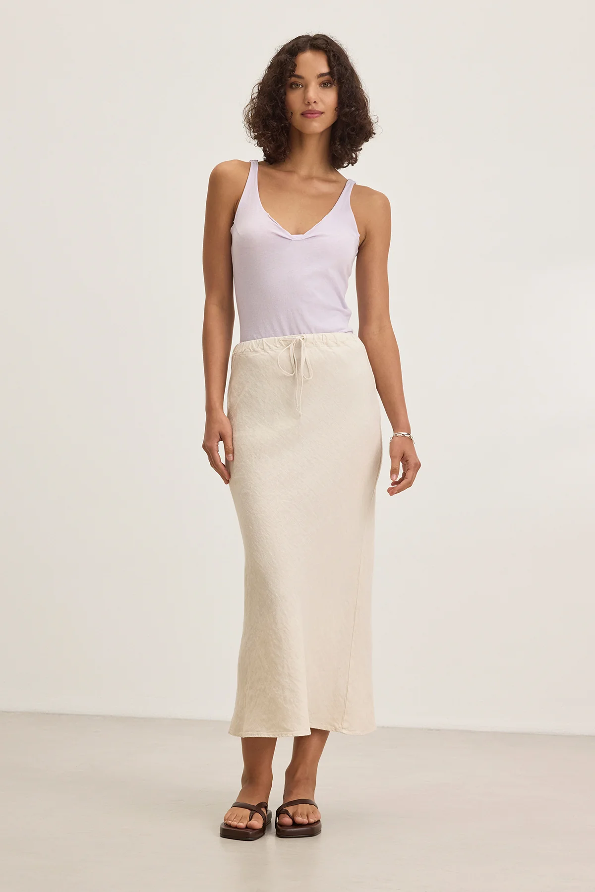 5654-beka-heavy-linen-skirt-1.webp BEKA HEAVY LINEN SKIRT