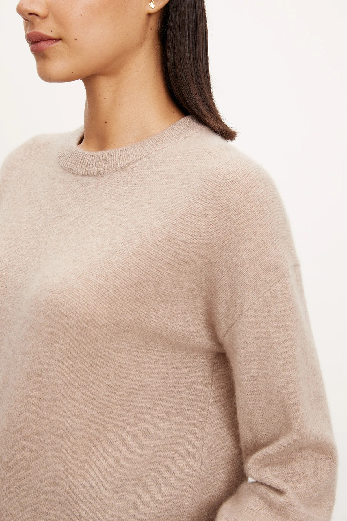 6132-brynne-cashmere-sweater-10.webp BRYNNE CASHMERE SWEATER