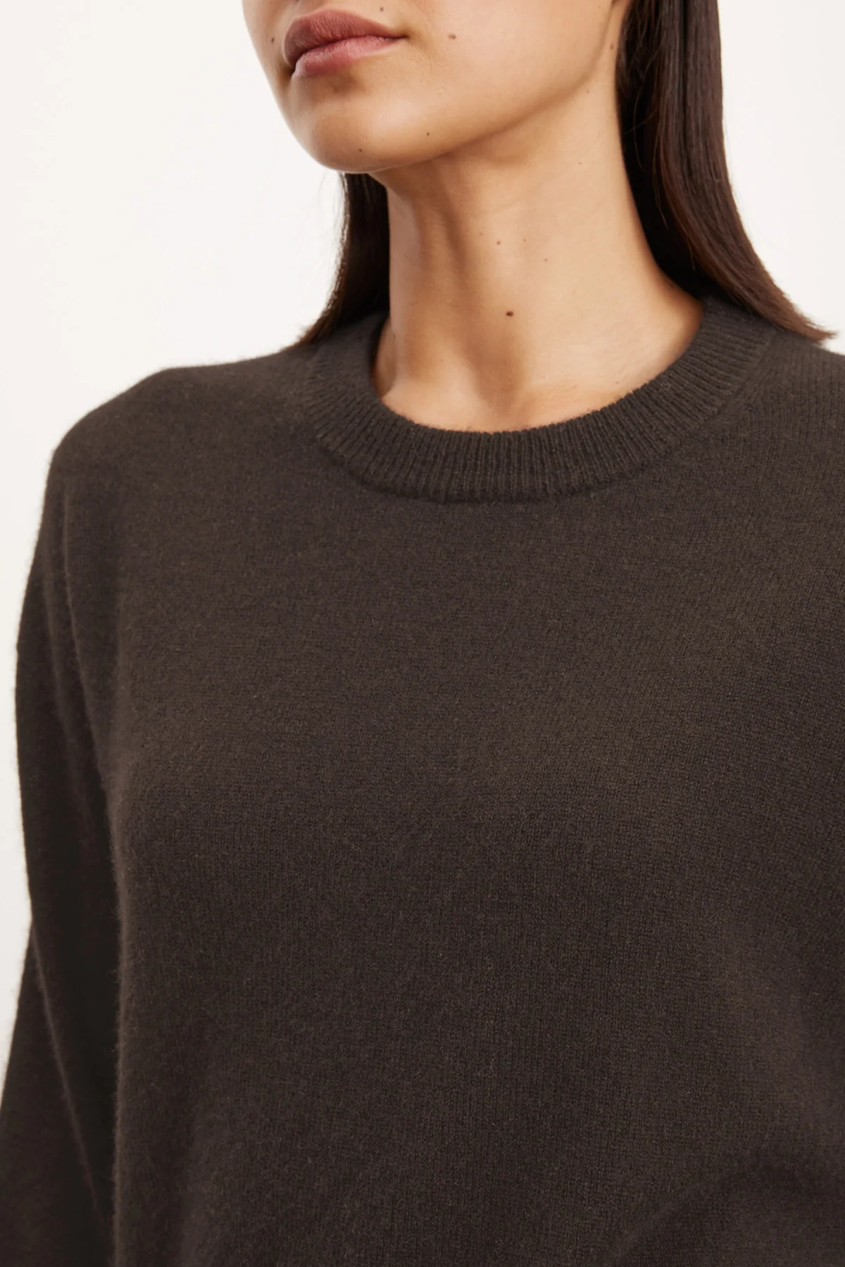 6132-brynne-cashmere-sweater-13.webp BRYNNE CASHMERE SWEATER