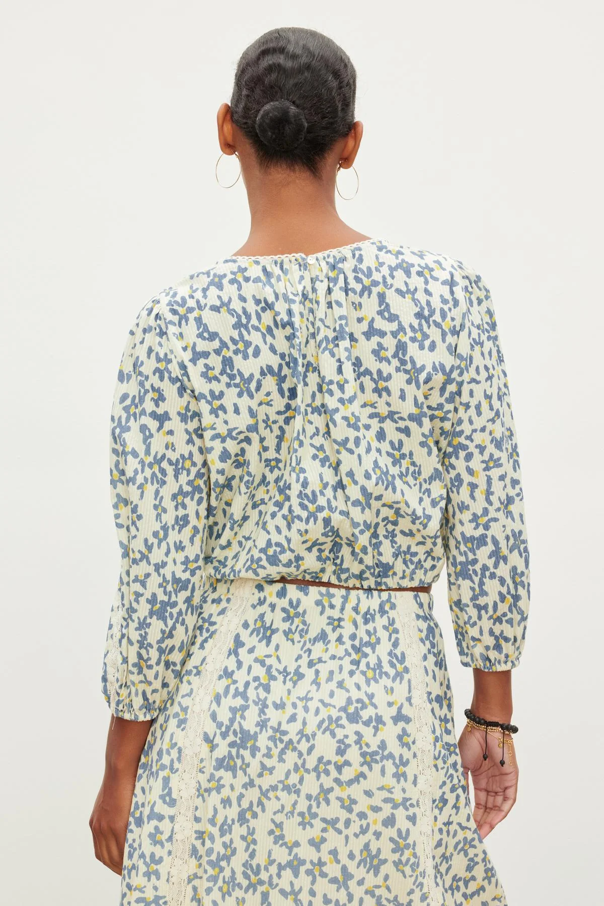 6251-cameron-top-3.webp CAMERON TOP