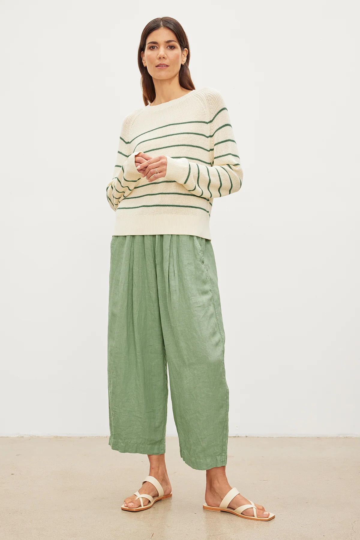 CHAYSE STRIPED CREW NECK SWEATER