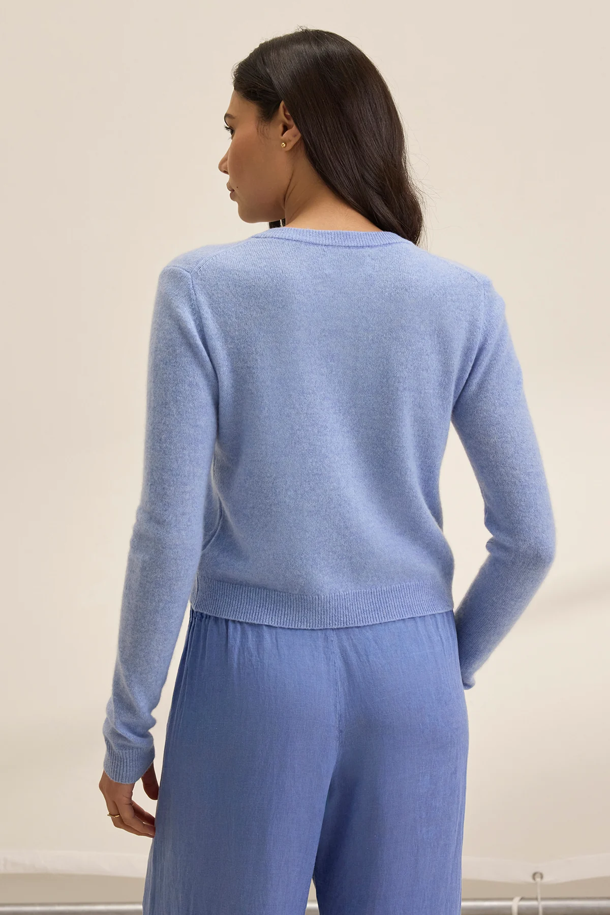 CHRICHET CASHMERE CARDIGAN