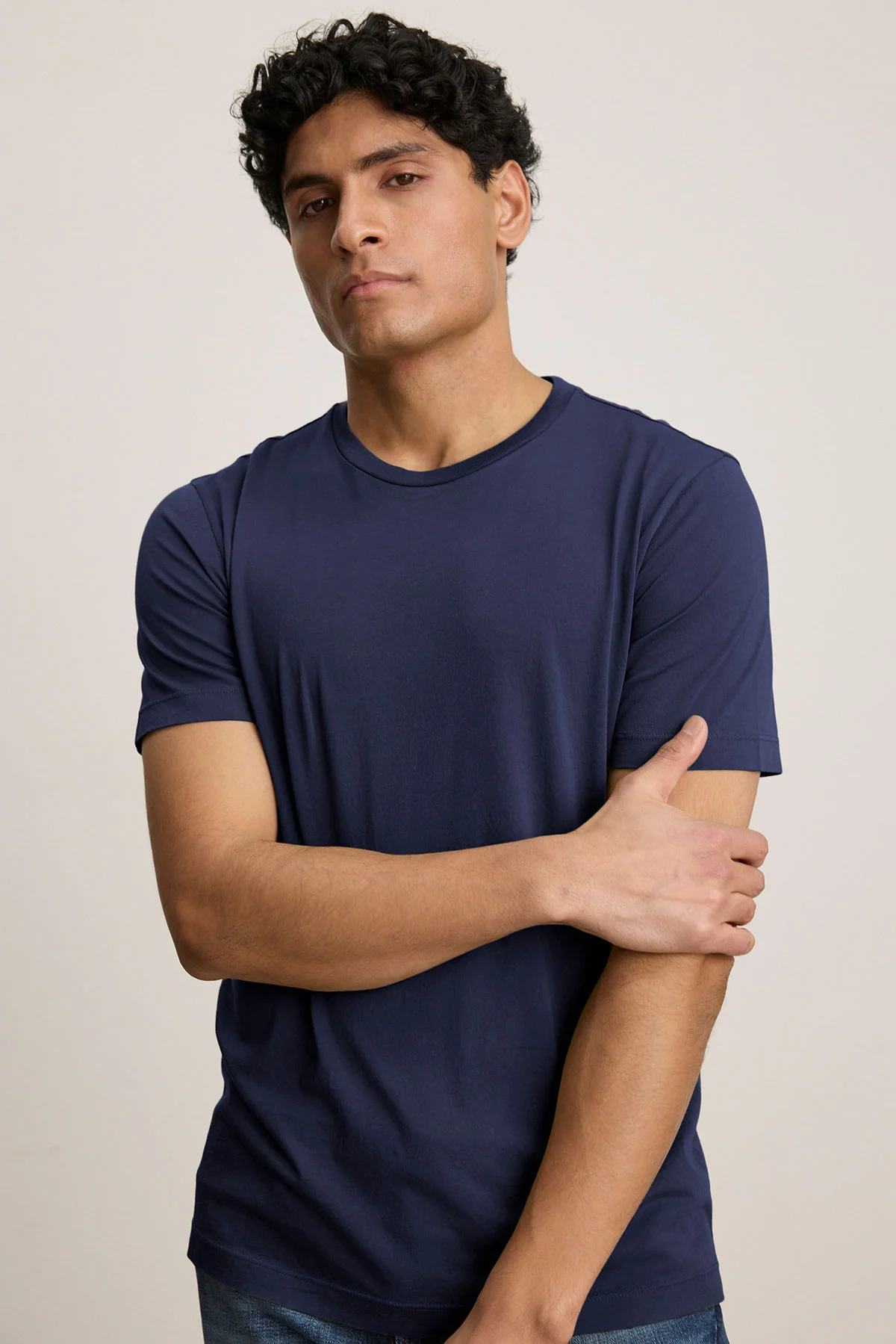 HOWARD TEE