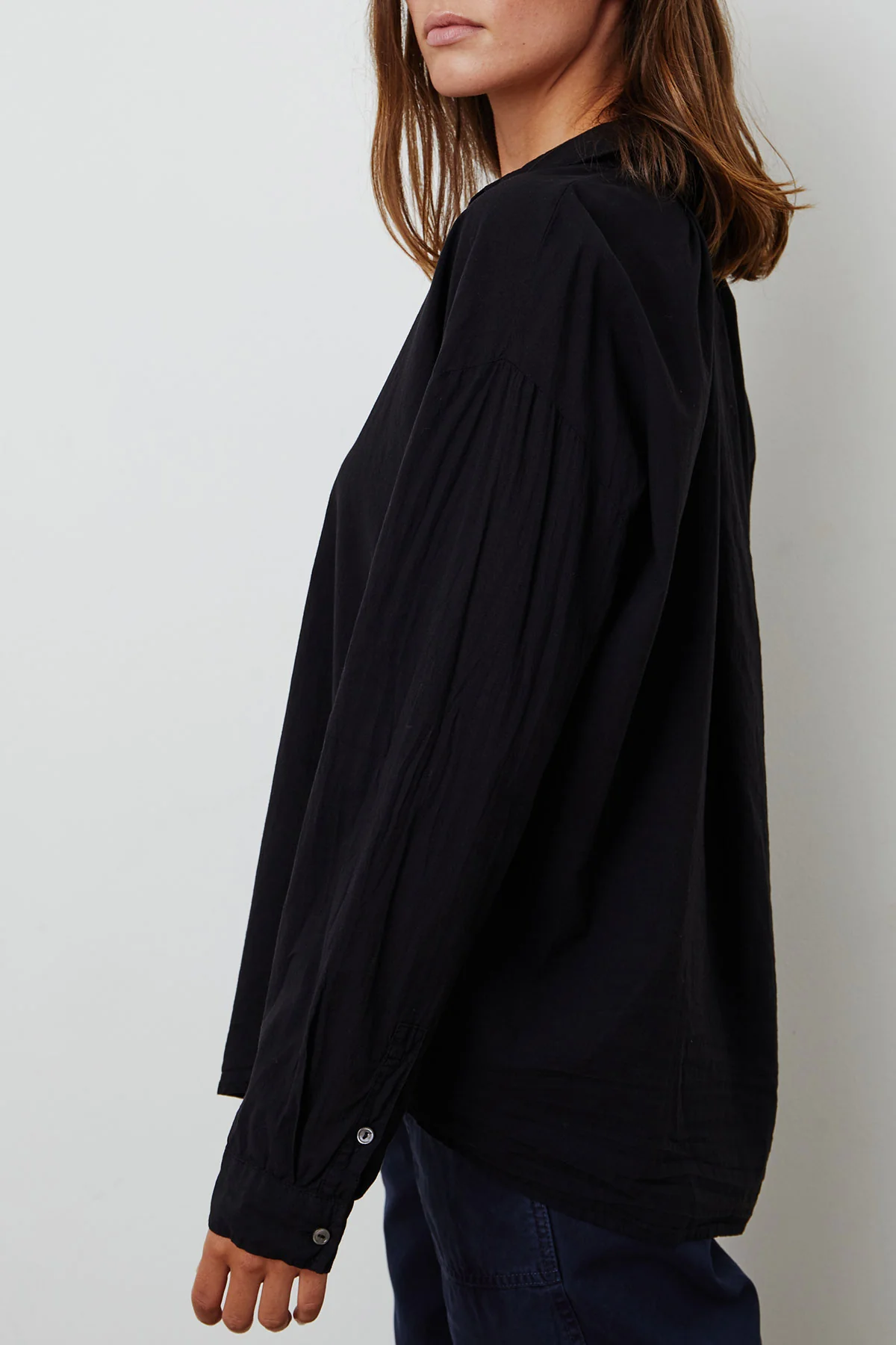 7221-devyn-button-up-shirt-3.webp DEVYN BUTTON-UP SHIRT