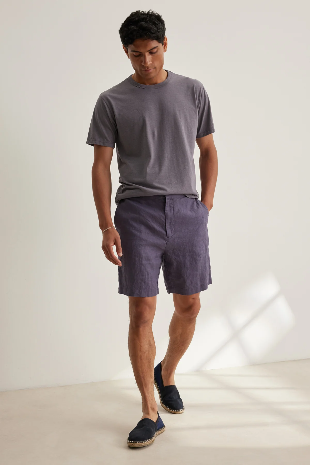 7413-eamon-linen-short-1.webp EAMON LINEN SHORT