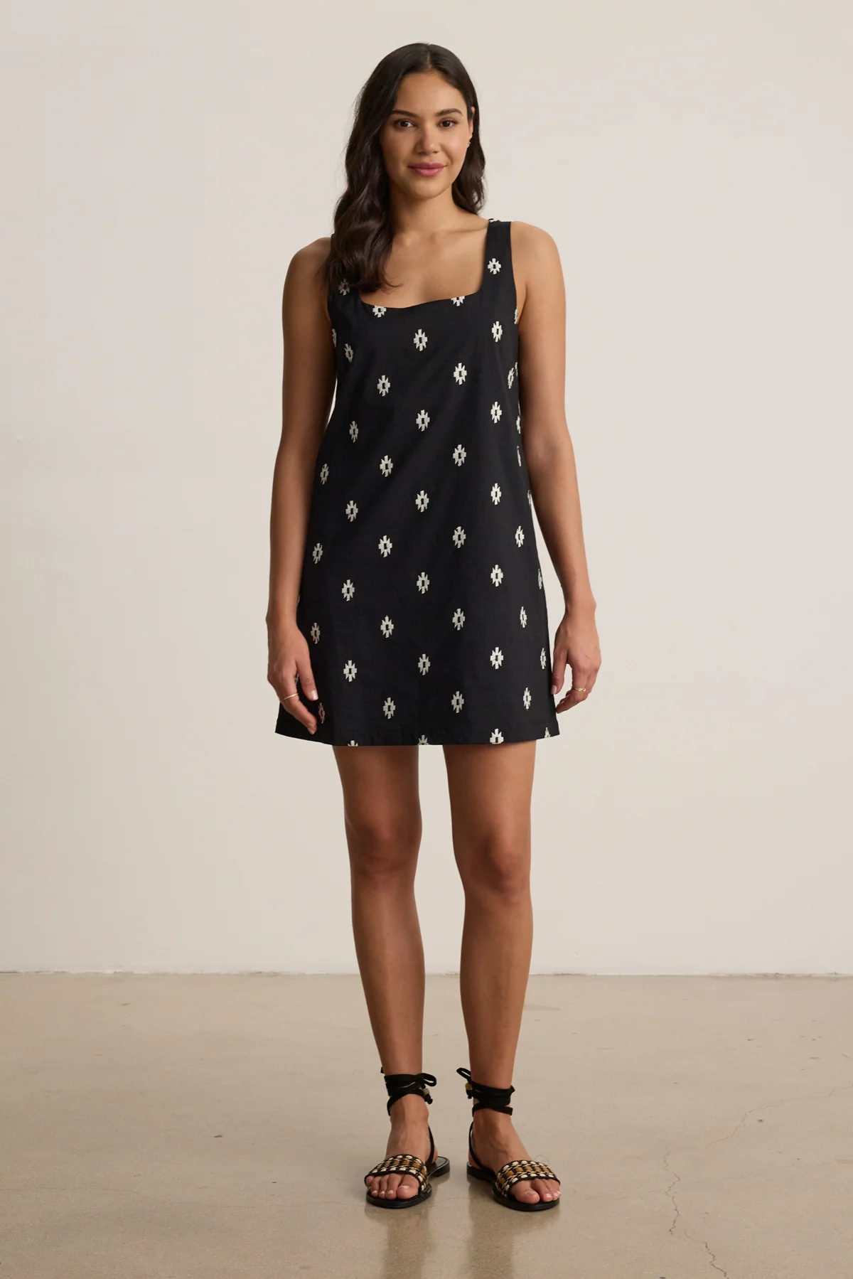 ELARA DRESS