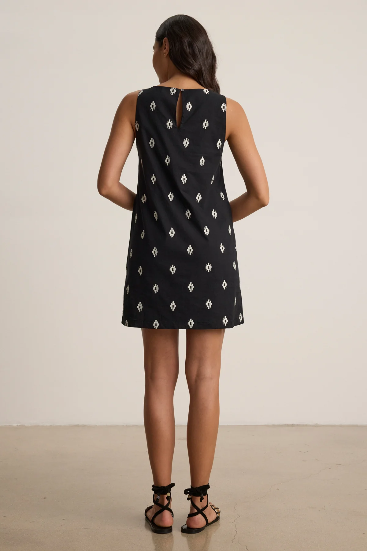ELARA DRESS