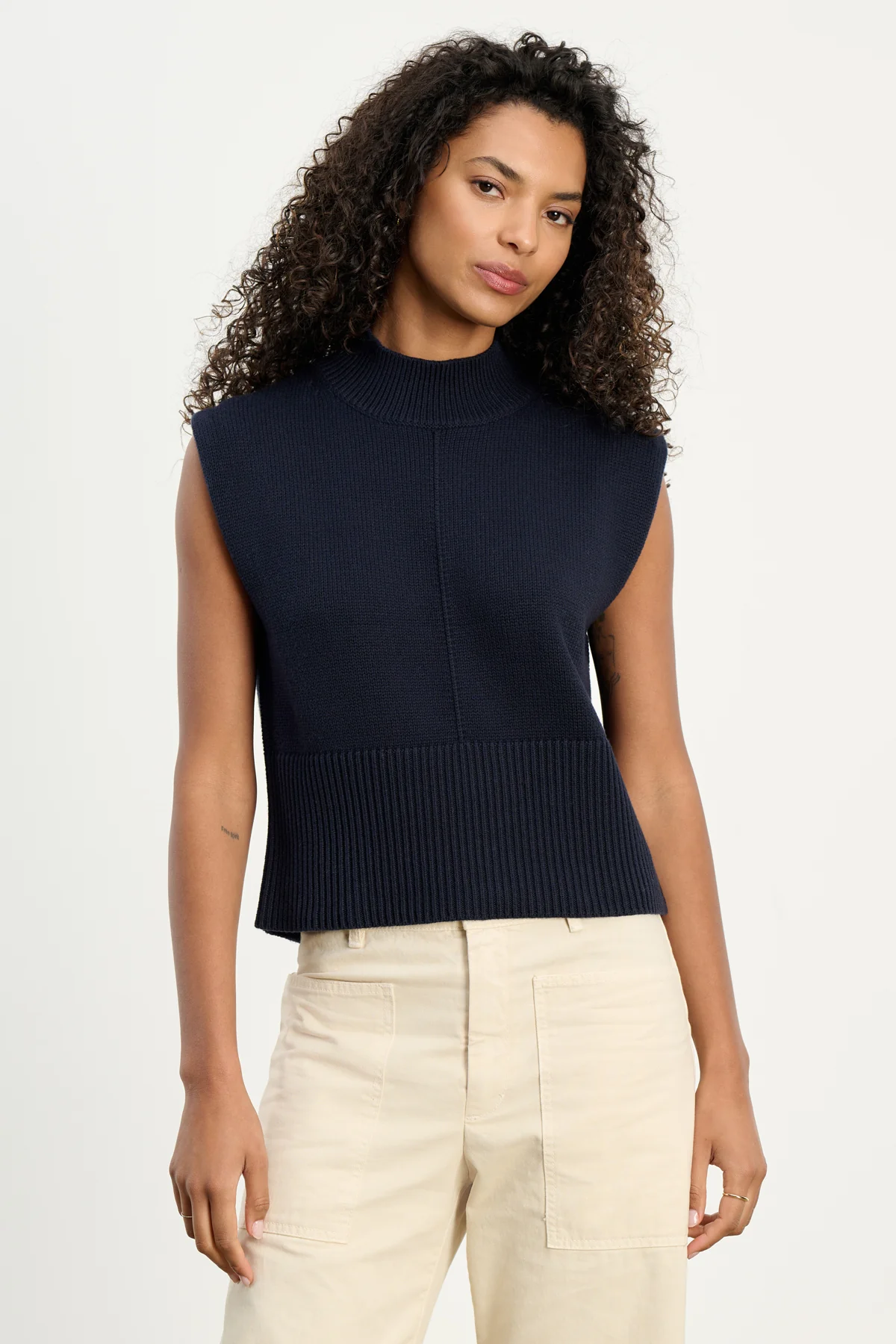 7532-electra-sweater-vest-1.webp ELECTRA SWEATER VEST