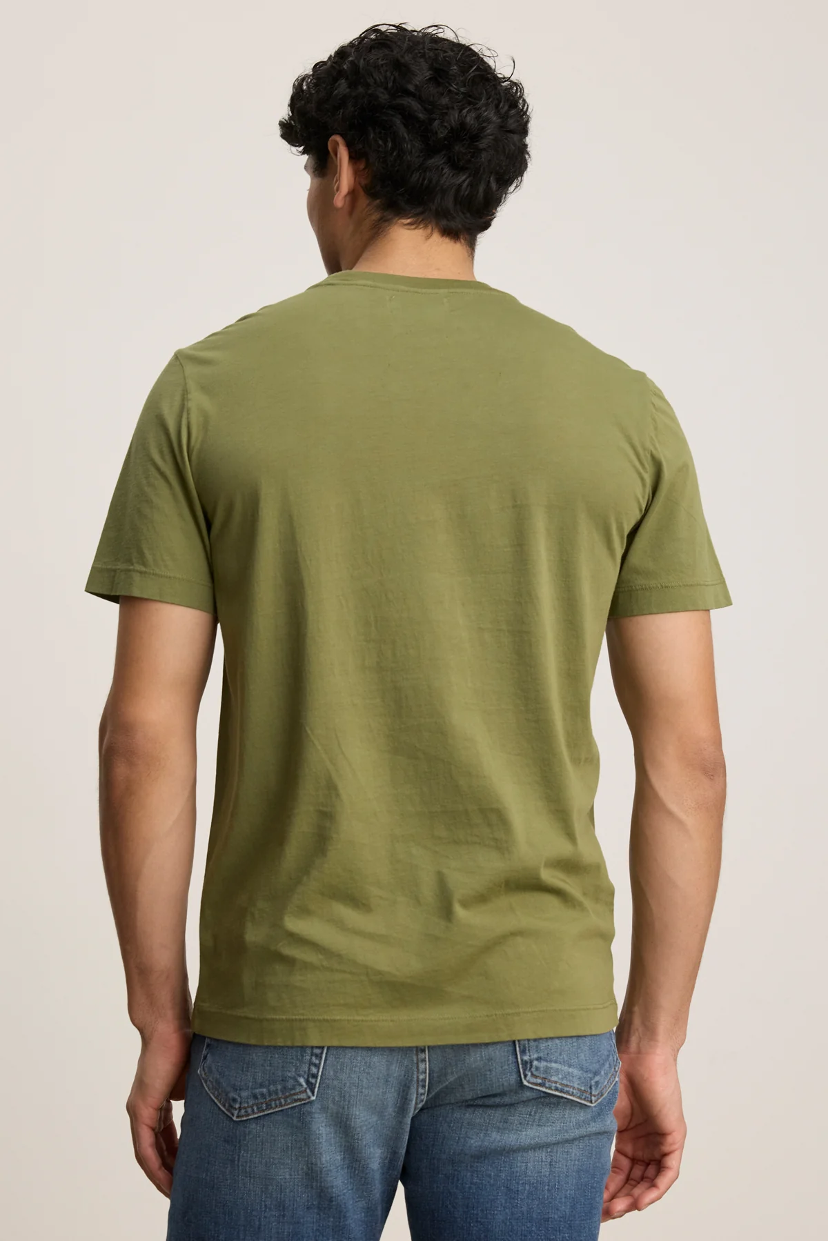 HOWARD TEE