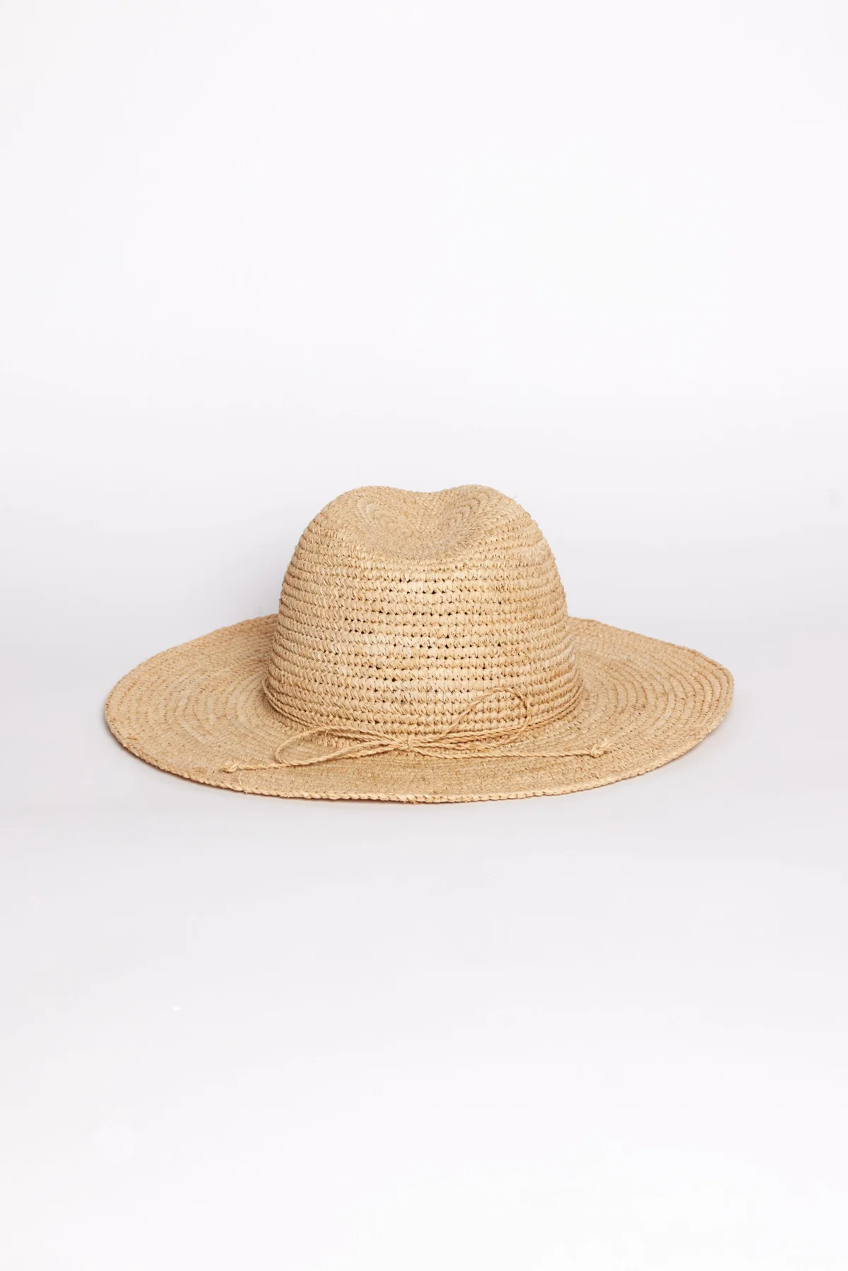 AMELIA FEDORA