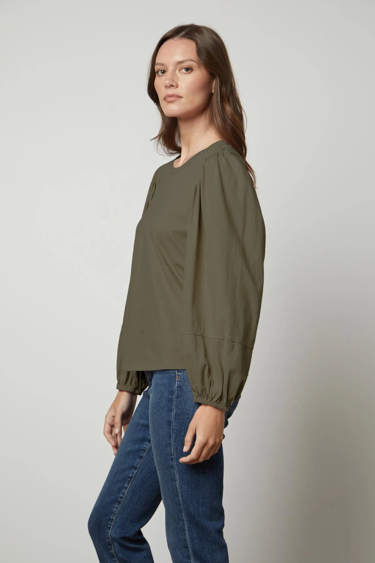 9242-jetty-crew-neck-tee-2.webp JETTY CREW NECK TEE