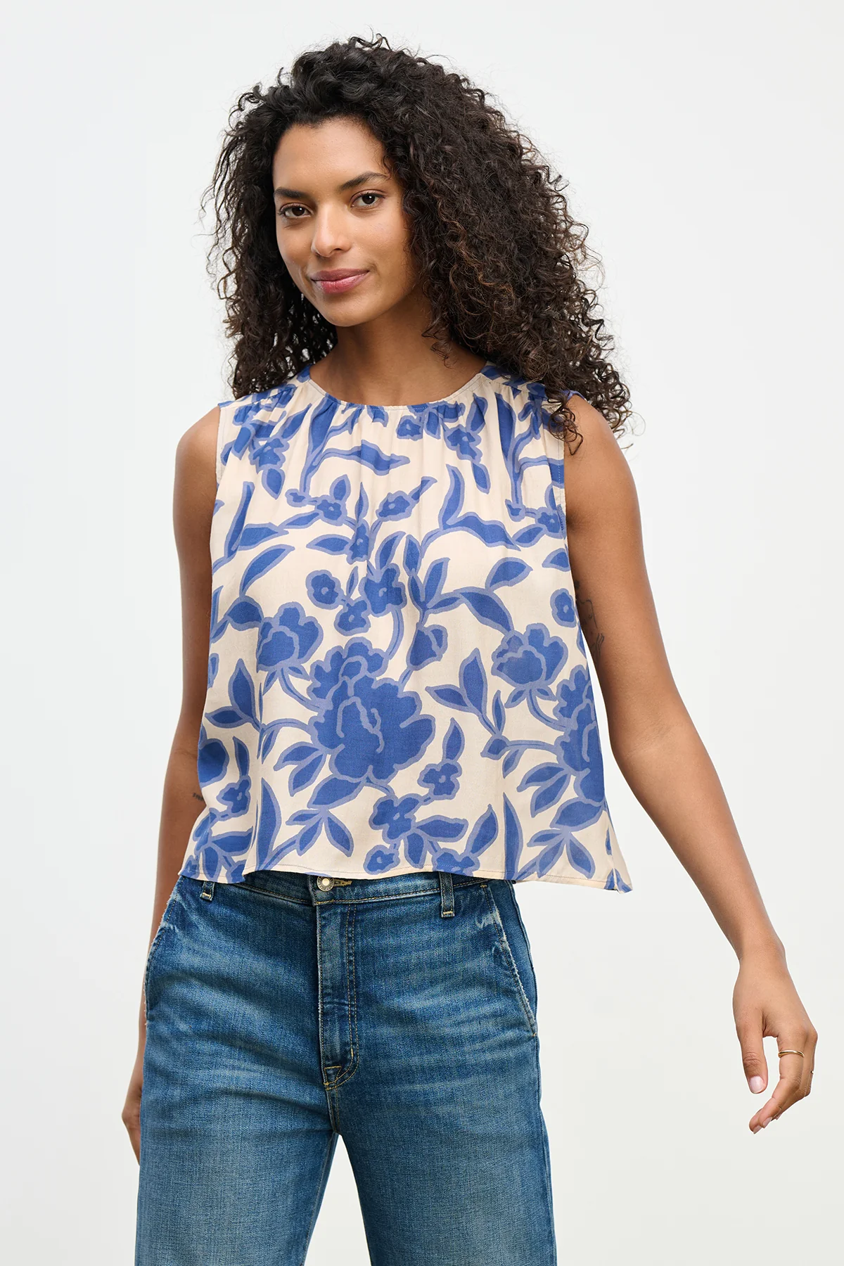 KATERINA TOP