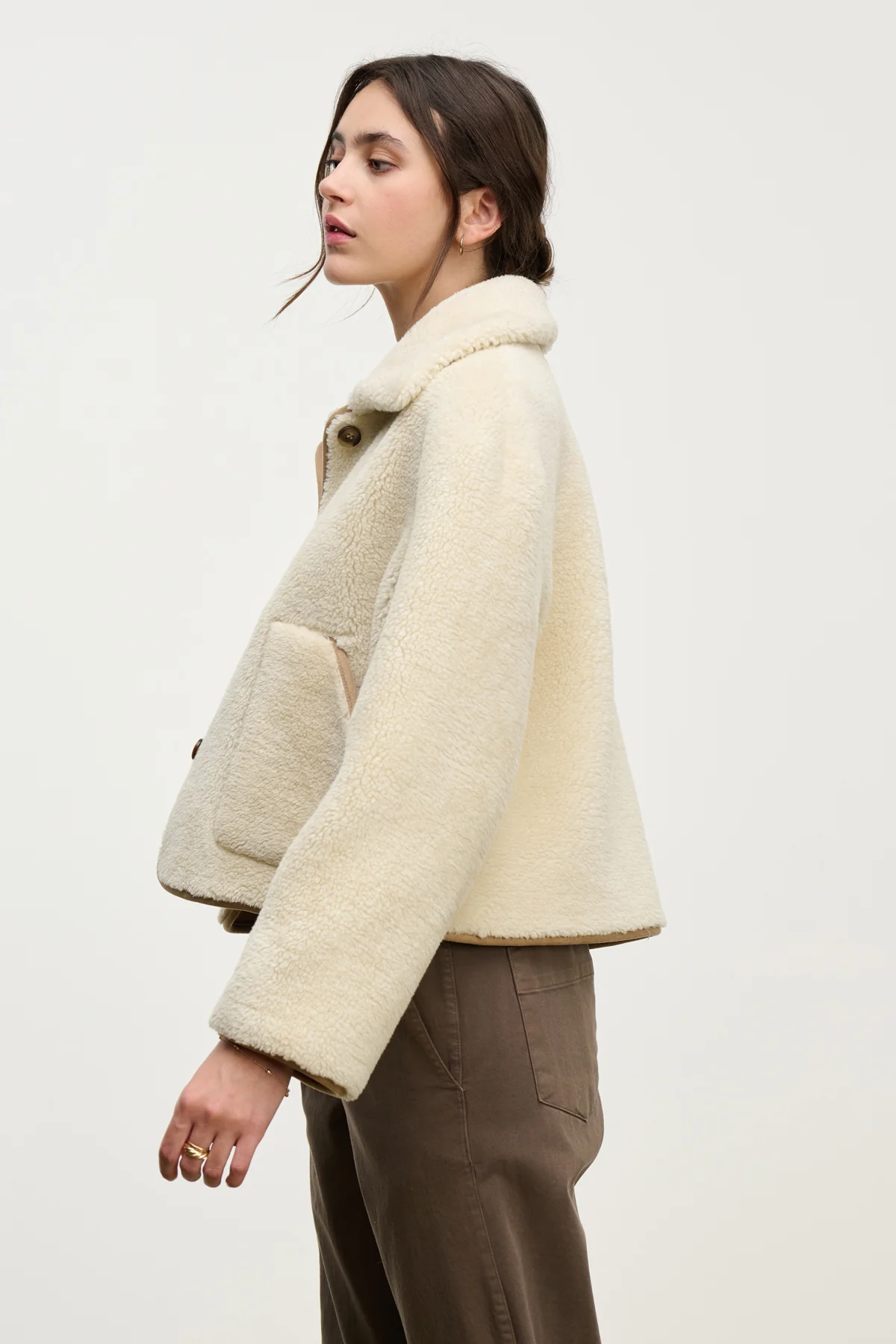 AMARA SHERPA REVERSIBLE JACKET