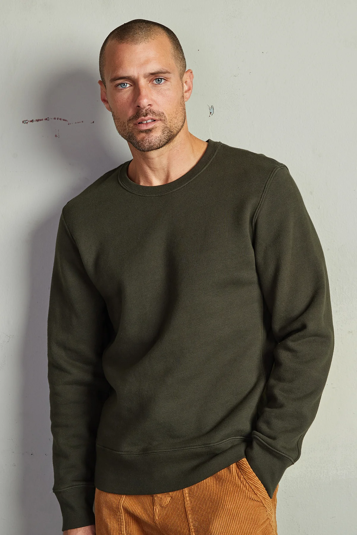 9872-king-crew-neck-sweatshirt-1.webp KING CREW NECK SWEATSHIRT