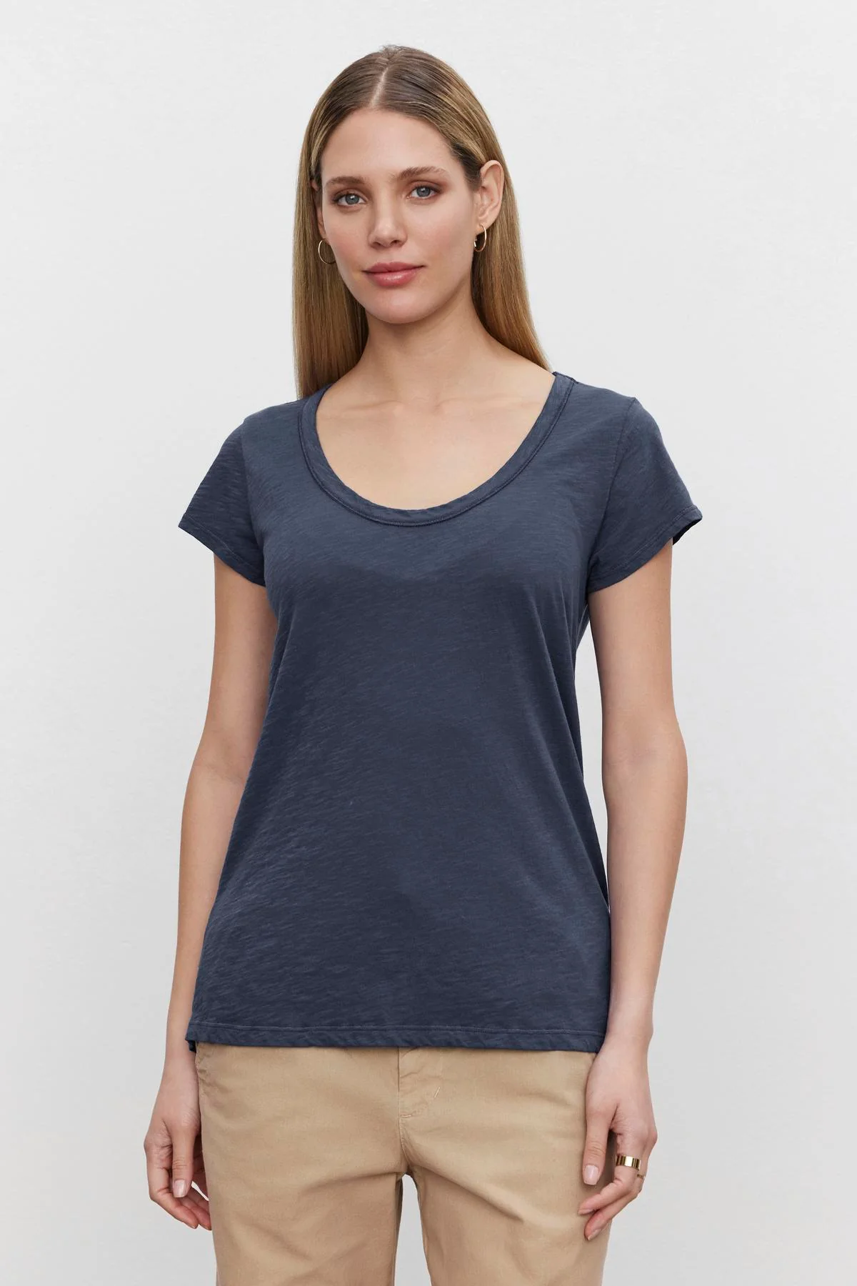 KIRA TEE